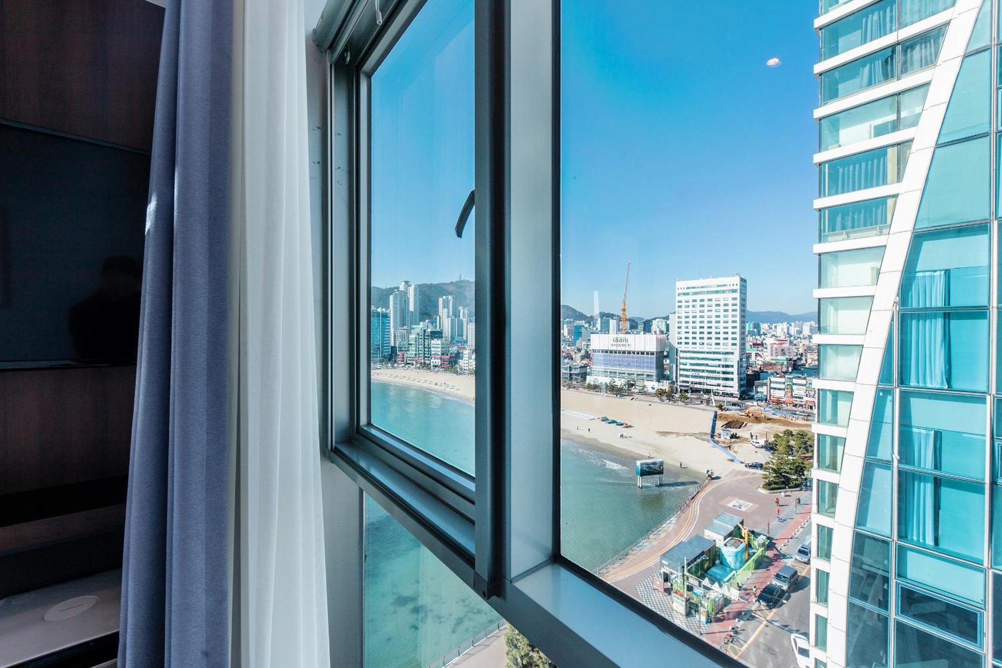H Avenue Gwanganri Beach Пусан Екстериор снимка