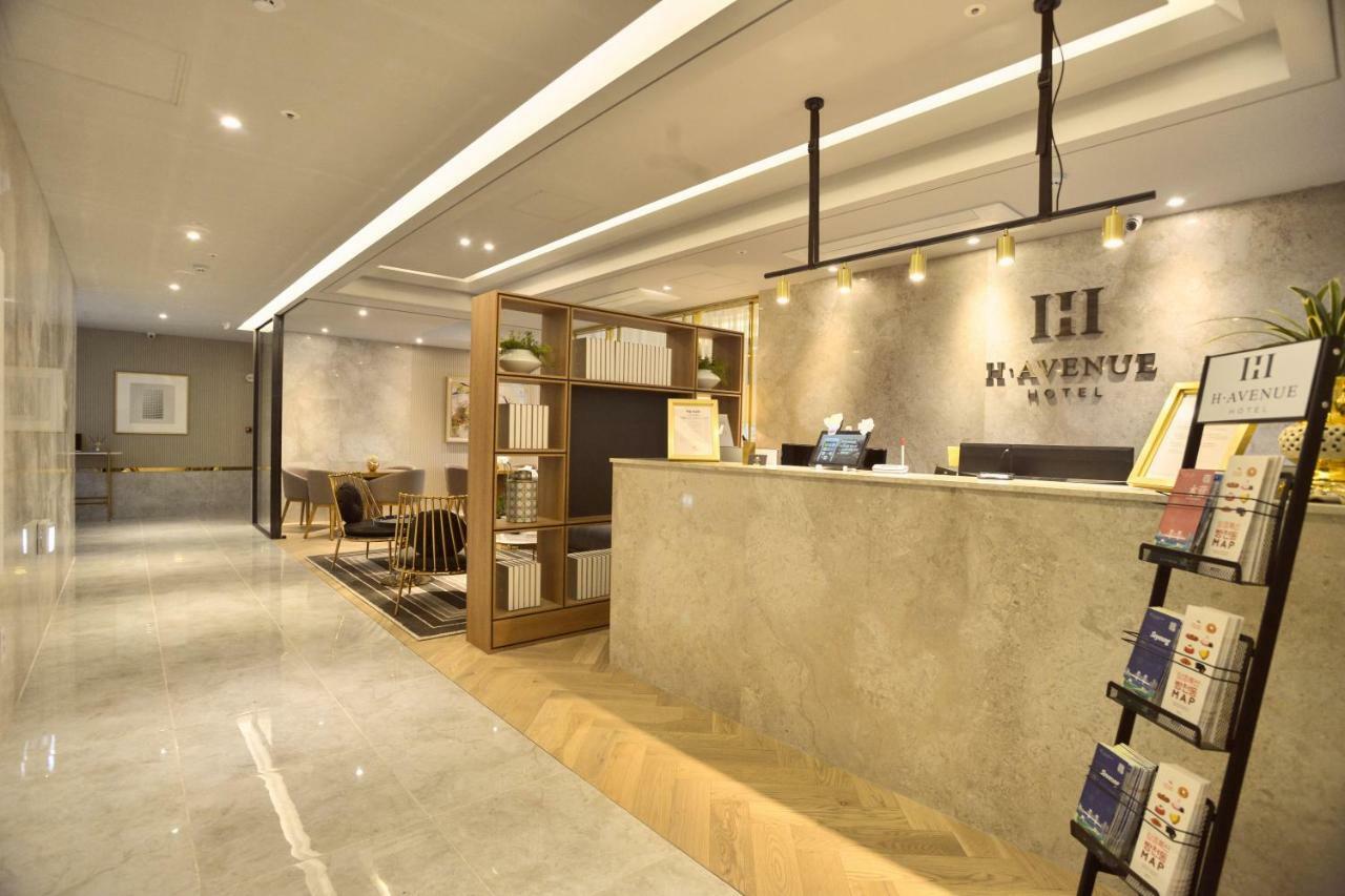 H Avenue Gwanganri Beach Пусан Екстериор снимка